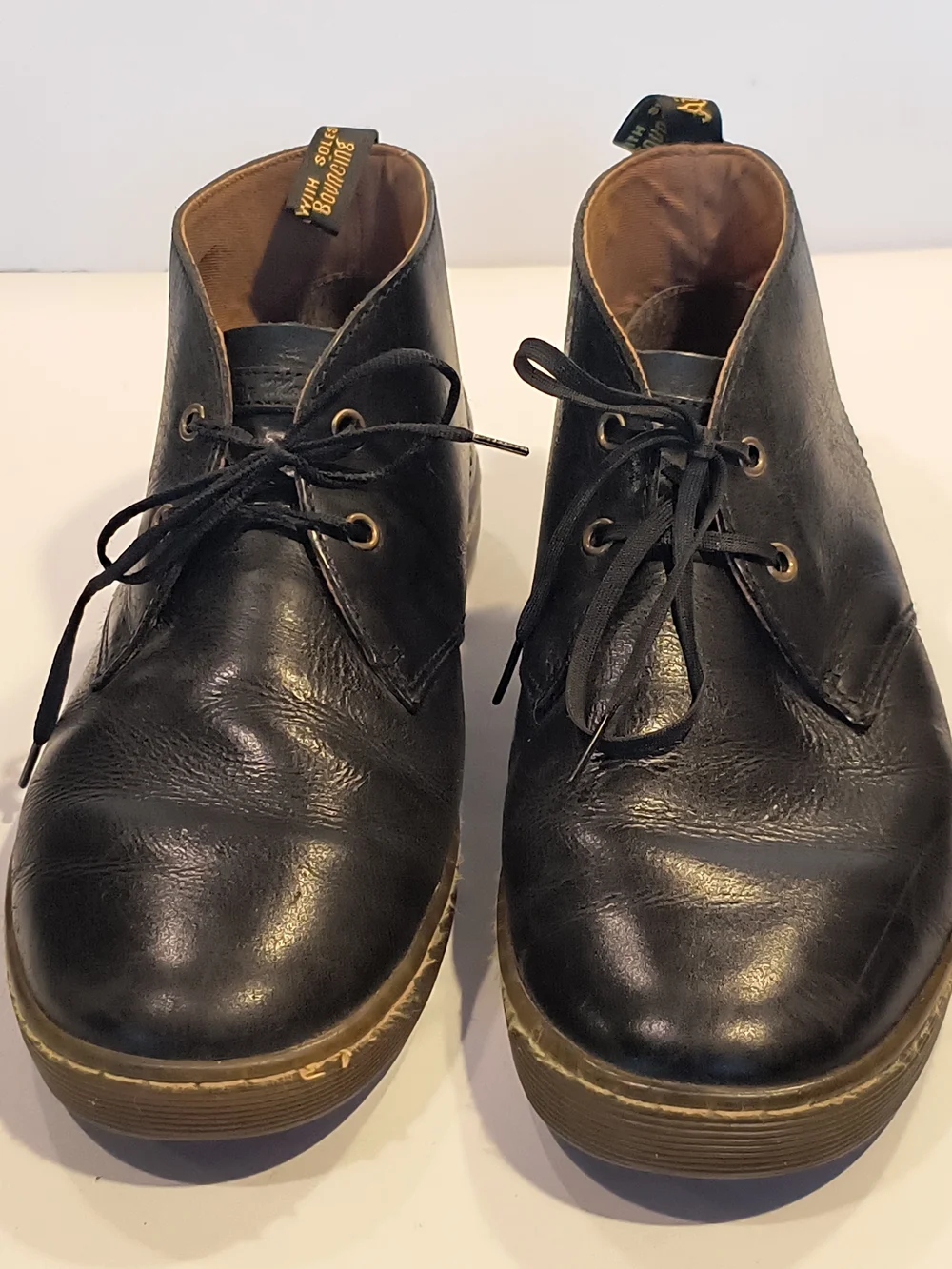 Men's 10 Dr. Doc Martens Cabrillo Chukka Desert Ankle Boots Black Leather